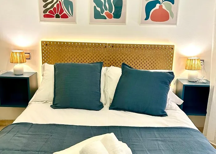Cervantes Luxury Historic Center דירה *